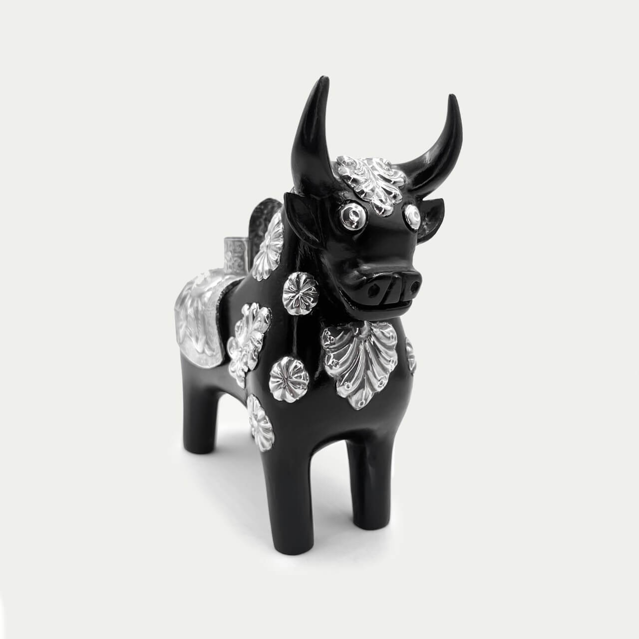 Toro de Pucara - Madera y Plata 950