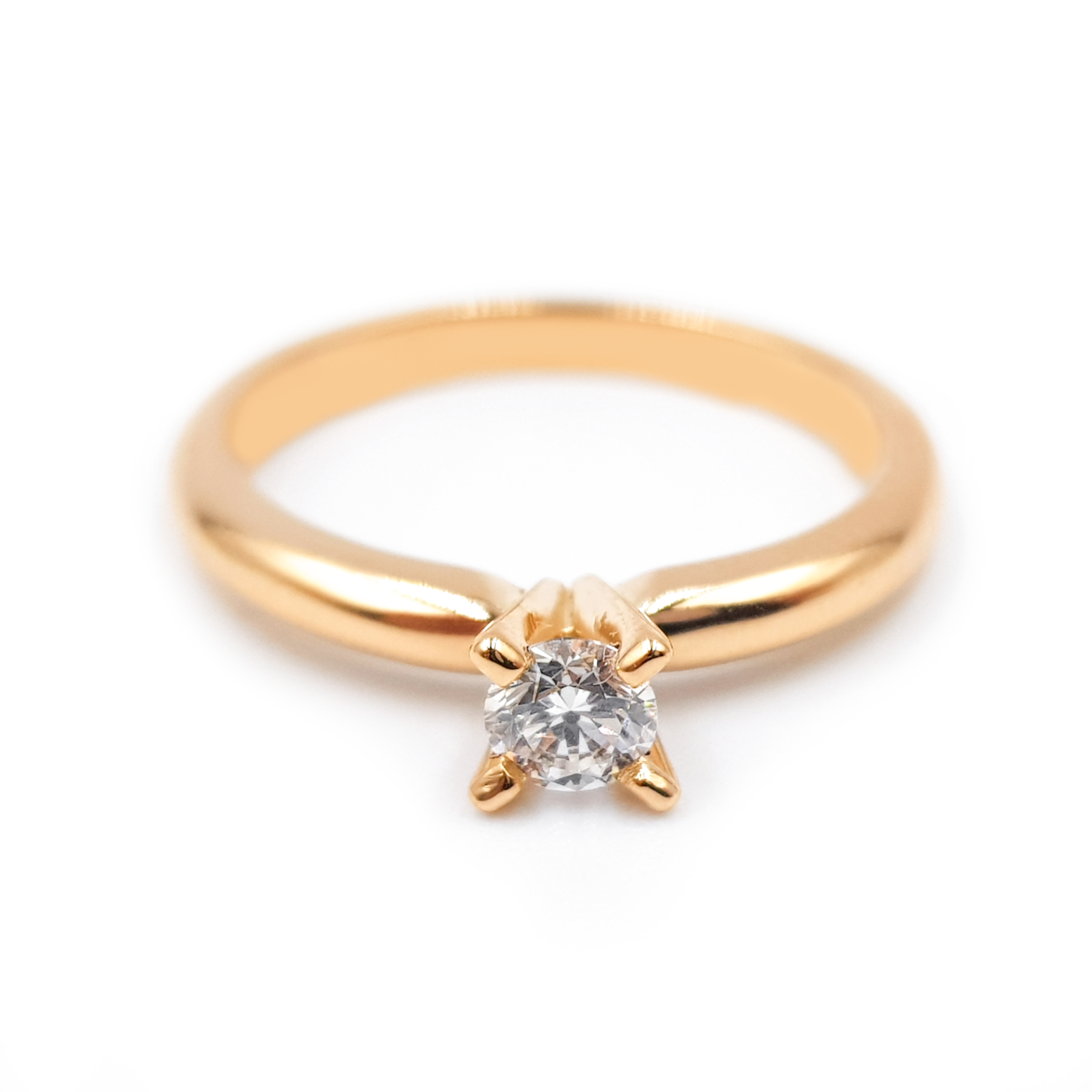 Anillo De Compromiso V26- Oro 18K