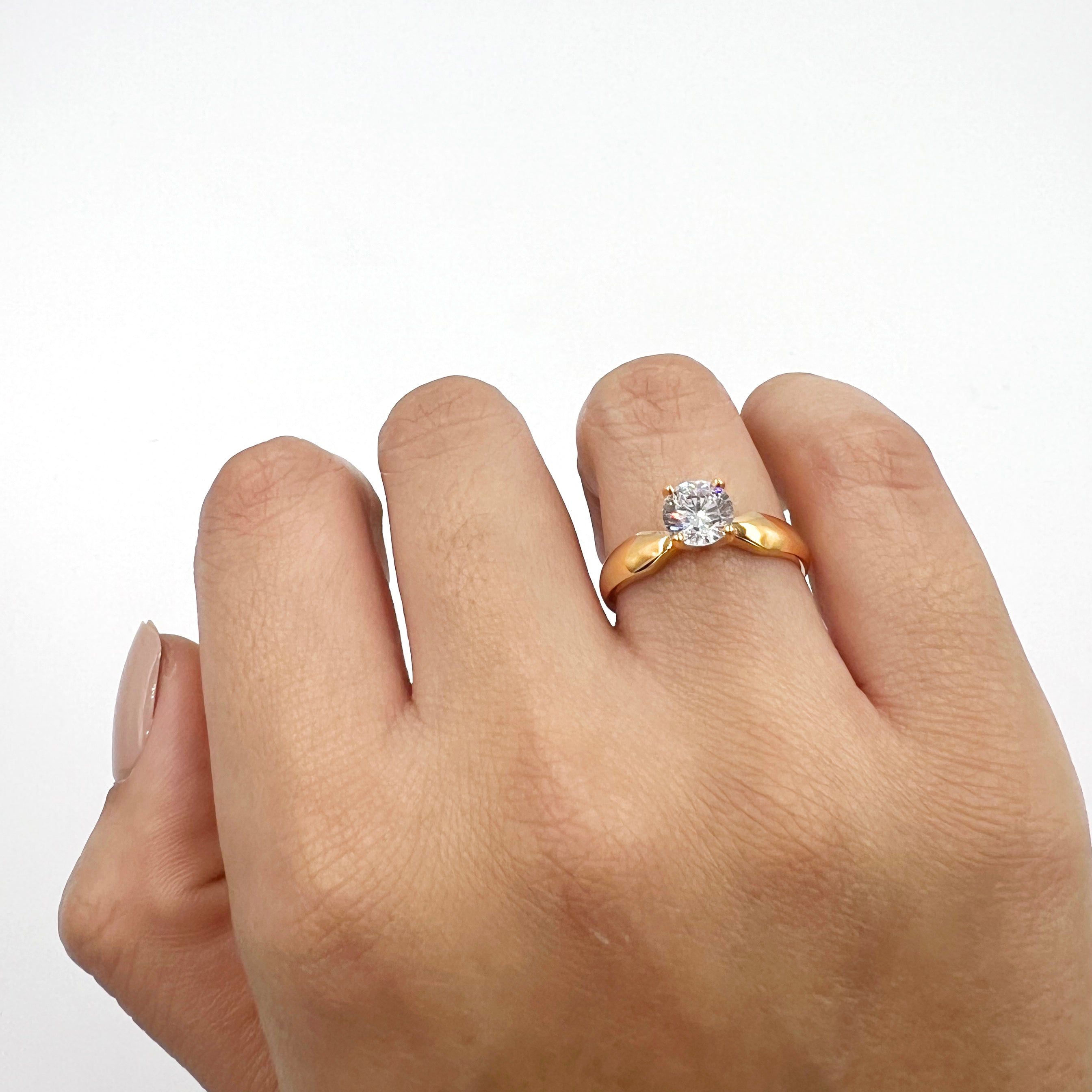Anillo De Compromiso V18  Oro 18K
