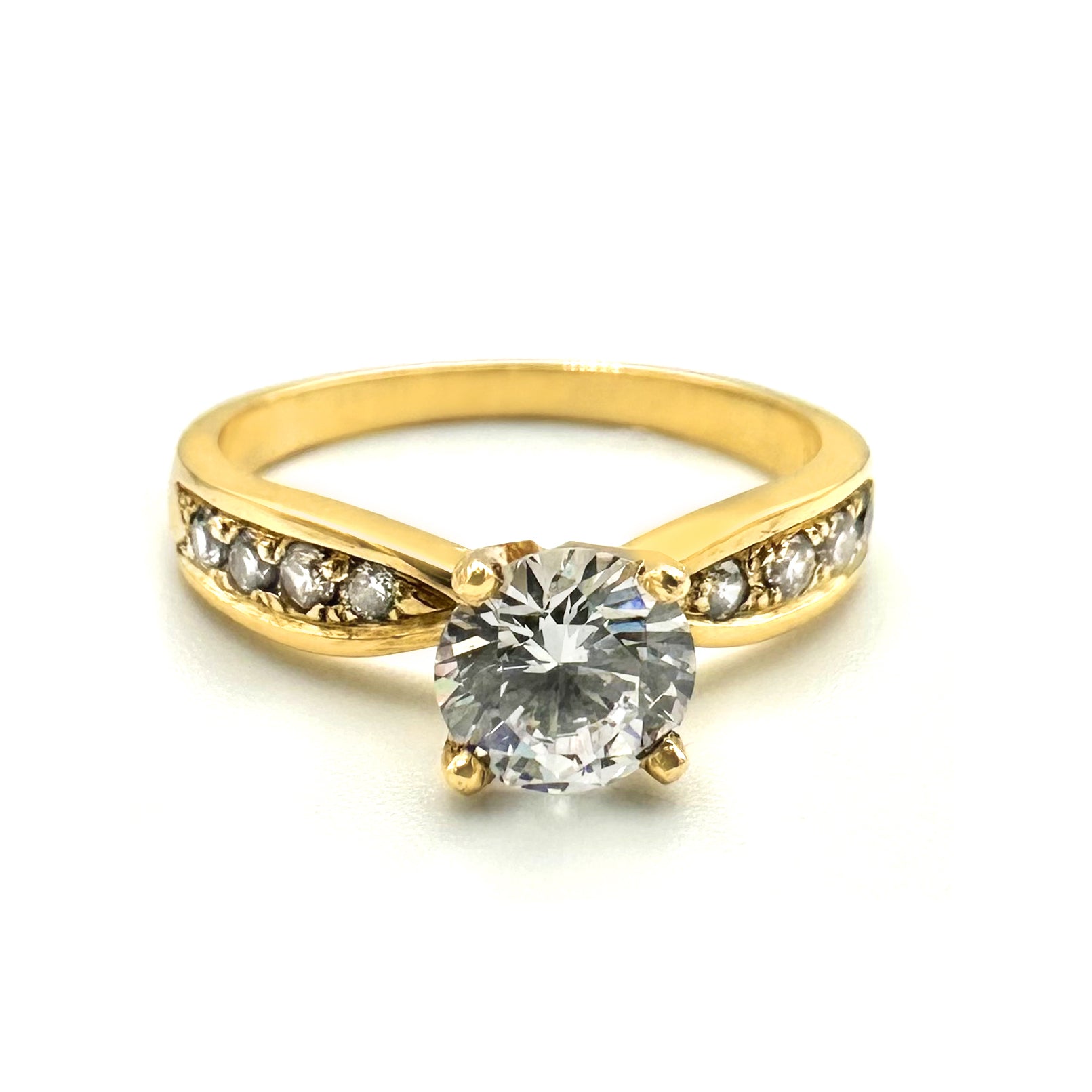 Anillo De Compromiso V43  Oro 18K