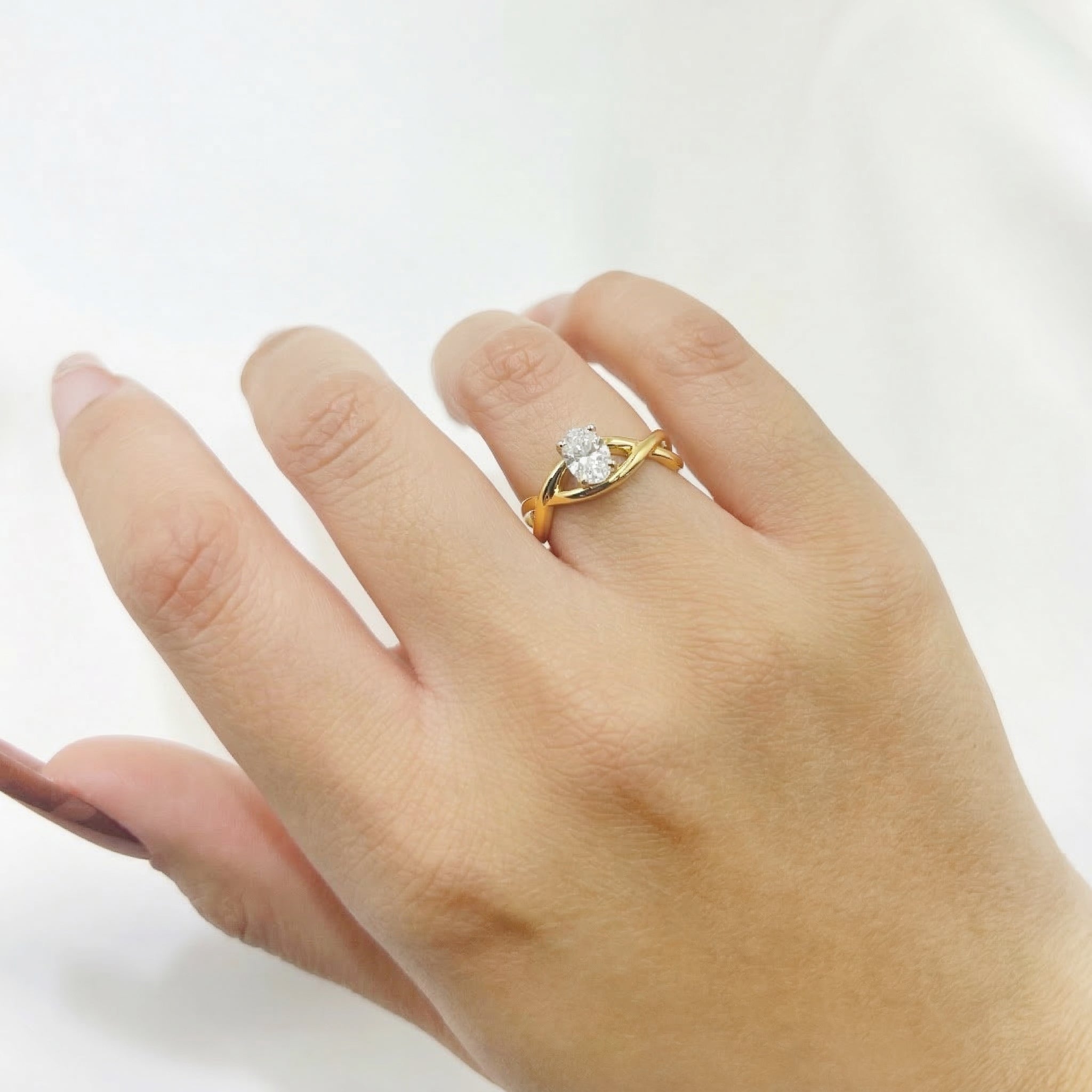 Anillo De Compromiso V44  Oro 18k