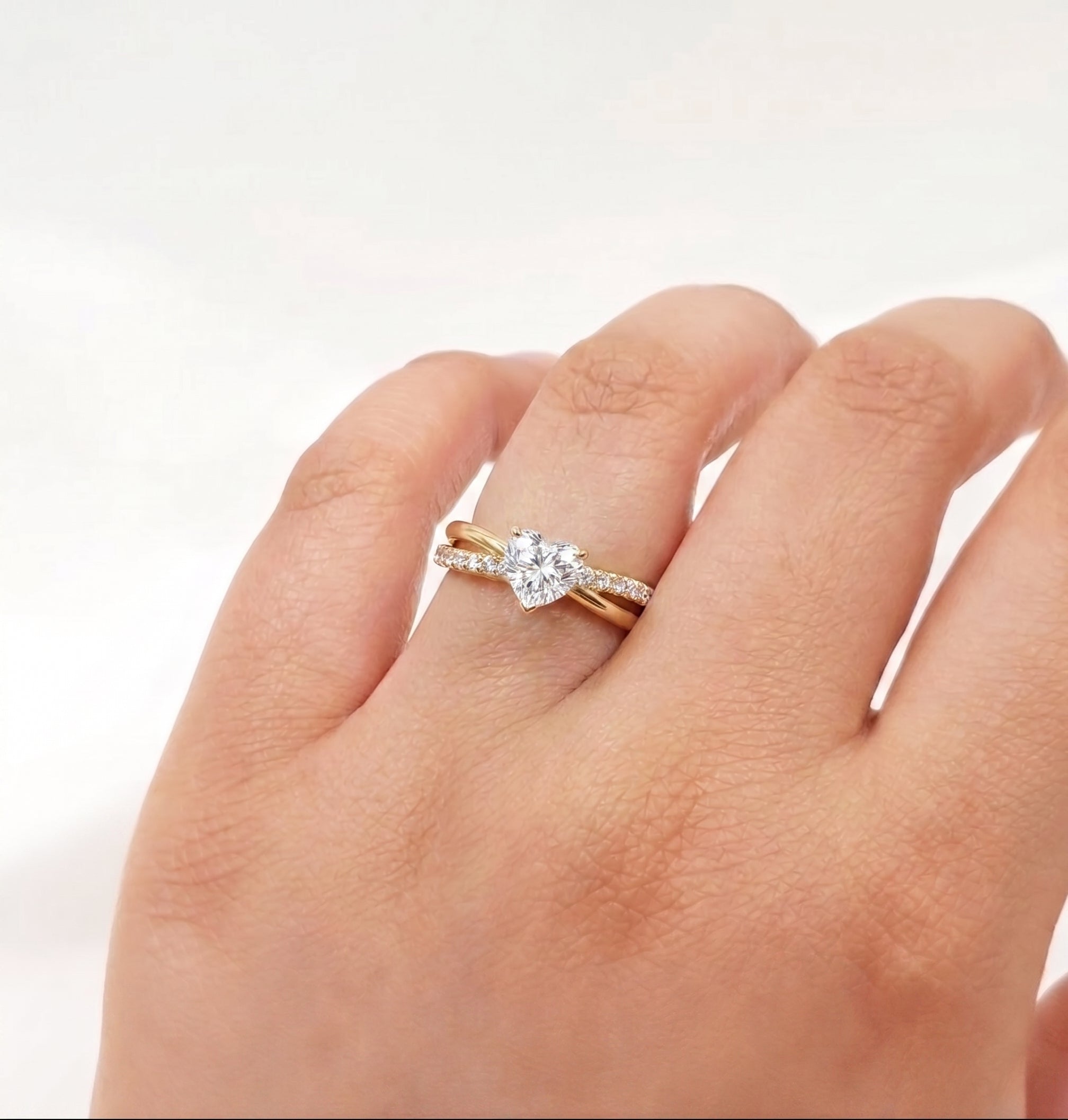 Anillo de Compromiso V41 - Oro 18K