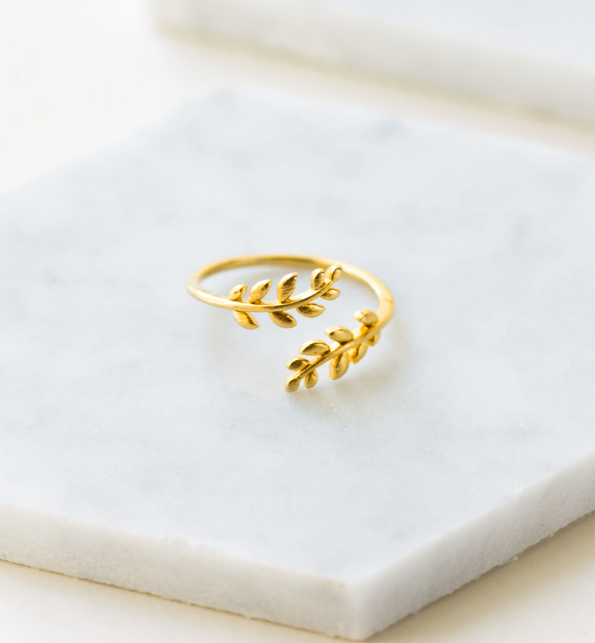 Anillo Alysa-Oro 18K
