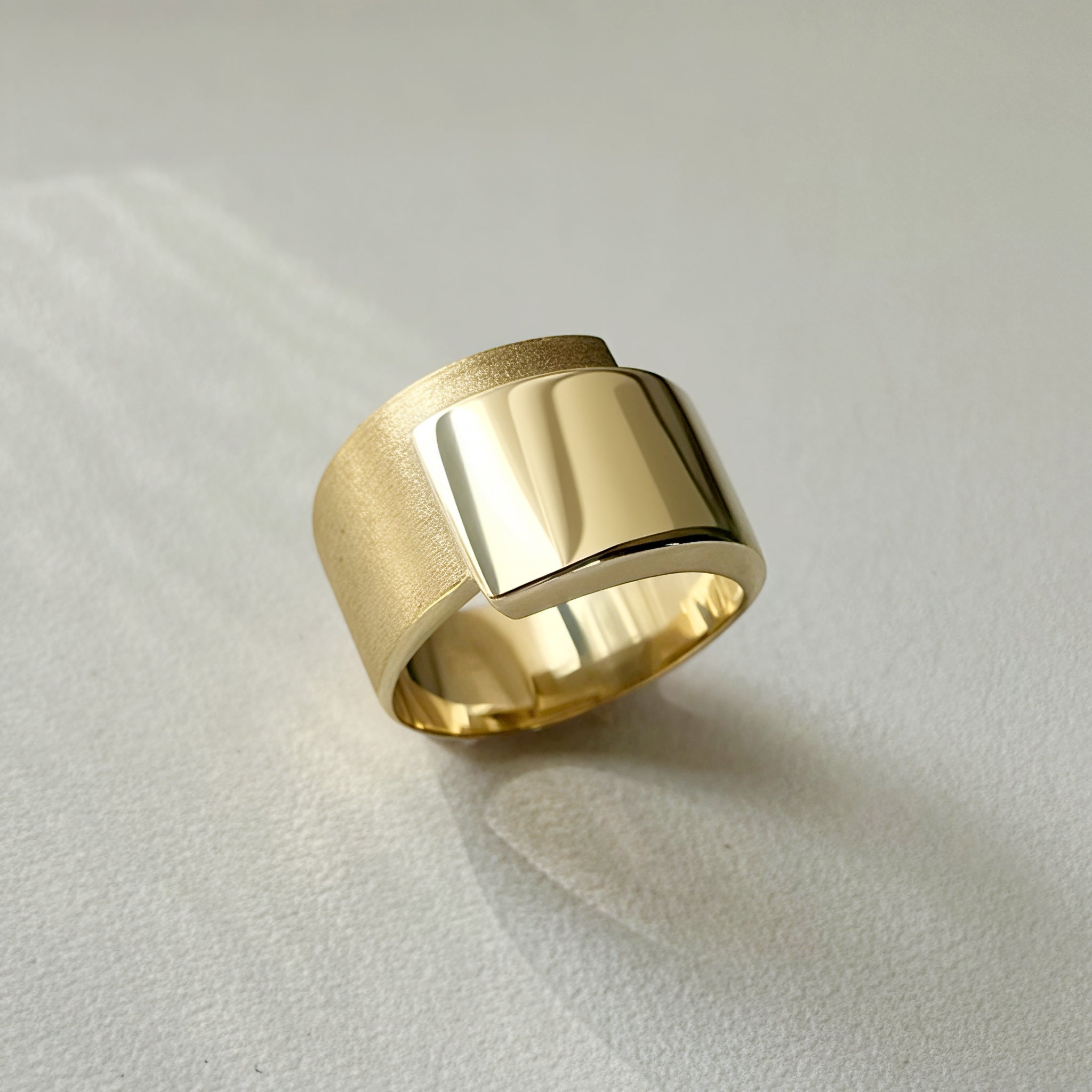 Anillo Bibi - Oro 18K