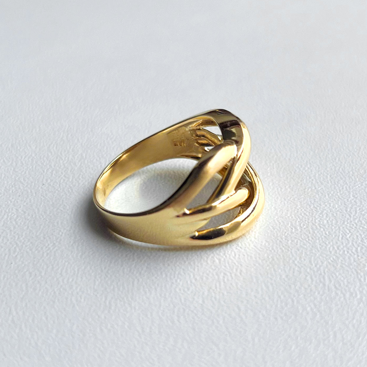 Anillo Tan - Oro 18K
