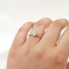 Anillo de compromiso V7 – Oro 18K
