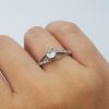 Anillo De Compromiso V42 –  Plata 925
